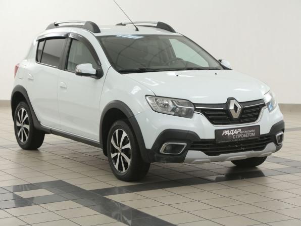 Renault Sandero II Рестайлинг с пробегом 2020 года, цена 1 053 000 рублей, 92600 км, хэтчбек, Автокод Объявления