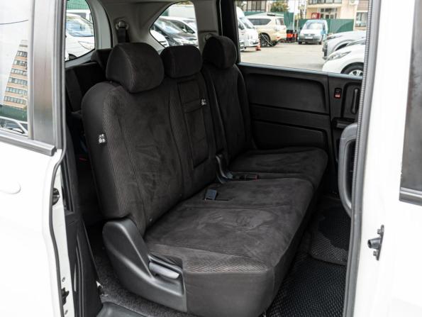 Honda Freed I Рестайлинг 2 с пробегом 2015 года, цена 1 230 000 рублей, 179009 км, компактвэн, Автокод Объявления