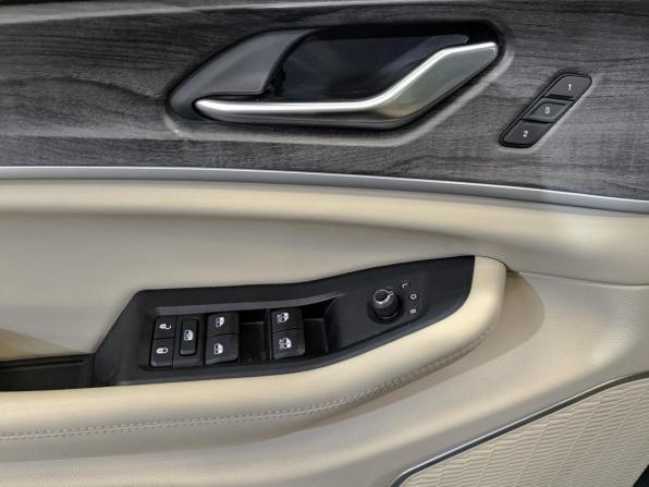 Jeep Grand Cherokee V (WL) с пробегом 2023 года, цена 6 500 000 рублей, 59589 км, внедорожник, Автокод Объявления