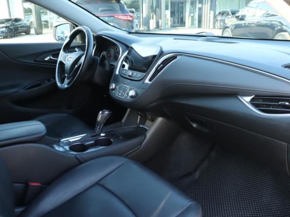Chevrolet Malibu IX Рестайлинг с пробегом 2019 года, цена 1 560 000 рублей, 97938 км, седан, Автокод Объявления