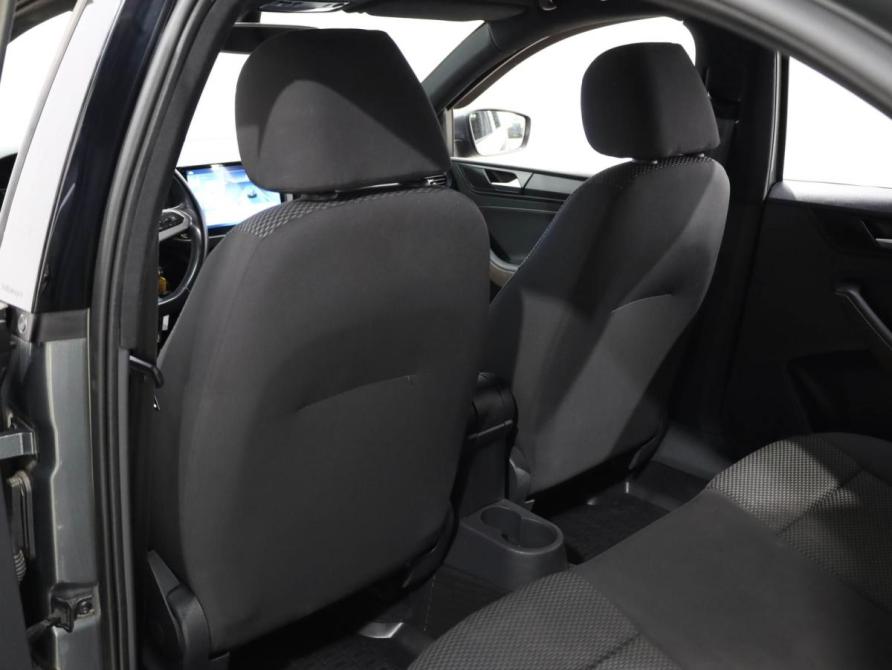 Volkswagen Polo V Рестайлинг Ростов-на-Дону  - изображение 11