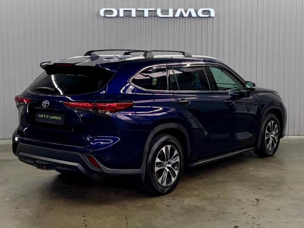 Toyota Highlander IV (XU70) с пробегом 2021 года, цена 3 697 000 рублей, 130012 км, внедорожник, Автокод Объявления