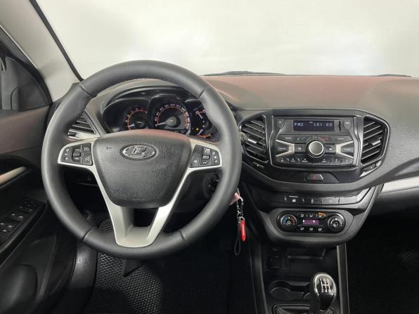 Lada (ВАЗ) Vesta I с пробегом 2018 года, цена 929 000 рублей, 103306 км, универсал, Автокод Объявления