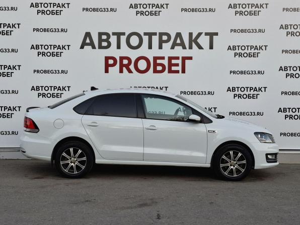 Volkswagen Polo V Рестайлинг с пробегом 2018 года, цена 975 000 рублей, 145937 км, седан, Автокод Объявления
