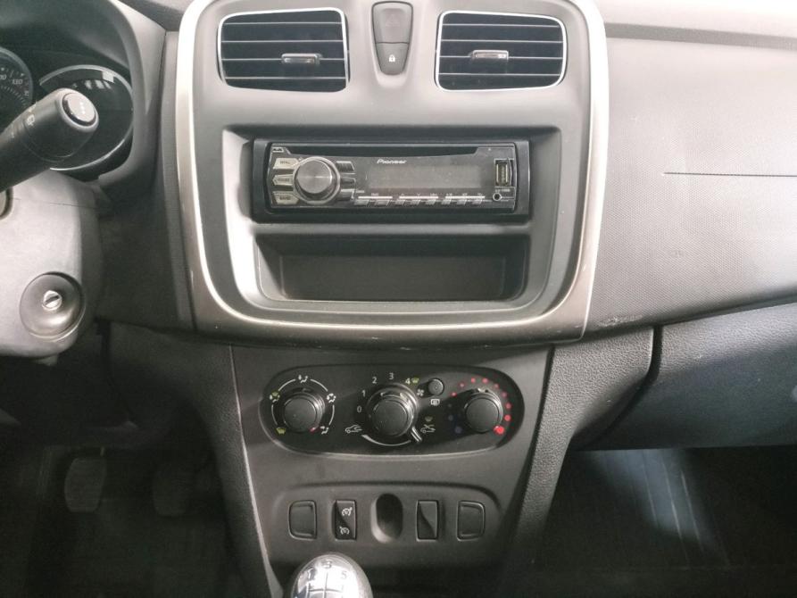 Renault Sandero II Архангельск  - изображение 19