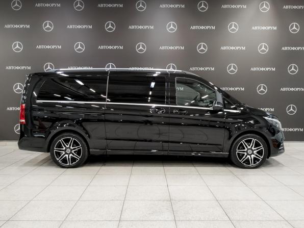 Mercedes-Benz V-Класс III (W447) Рестайлинг с пробегом 2023 года, цена 10 550 000 рублей, 22376 км, минивэн, Автокод Объявления
