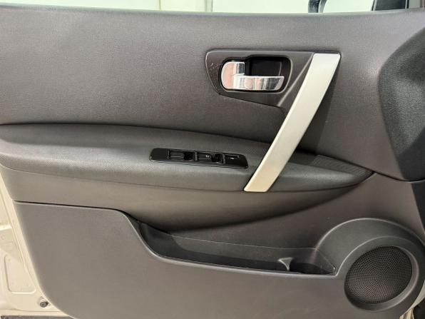 Nissan Qashqai I с пробегом 2010 года, цена 899 800 рублей, 225000 км, внедорожник, Автокод Объявления