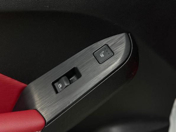 Haval Jolion I Рестайлинг с пробегом 2024 года, цена 2 100 000 рублей, 80372 км, внедорожник, Автокод Объявления