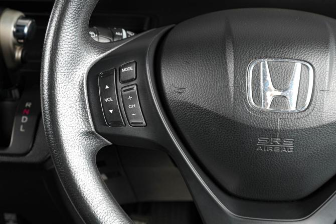 Honda Freed I с пробегом 2010 года, цена 879 000 рублей, 300000 км, компактвэн, Автокод Объявления