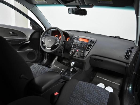 Kia Ceed I с пробегом 2008 года, цена 650 000 рублей, 200000 км, универсал, Автокод Объявления