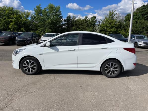Hyundai Solaris I Рестайлинг с пробегом 2015 года, цена 1 180 000 рублей, 83933 км, седан, Автокод Объявления