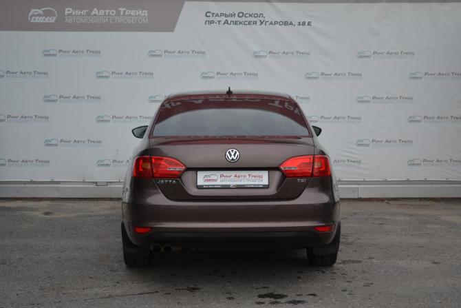 Volkswagen Jetta VI с пробегом 2014 года, цена 1 090 000 рублей, 208000 км, седан, Автокод Объявления
