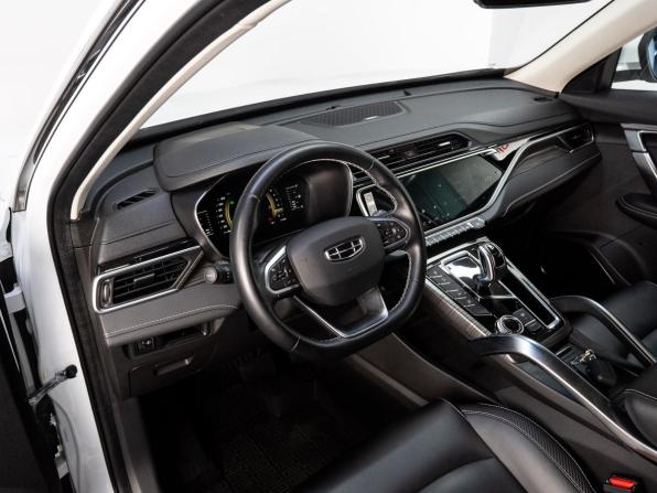 Geely Atlas Pro с пробегом 2024 года, цена 2 330 000 рублей, 40250 км, внедорожник, Автокод Объявления