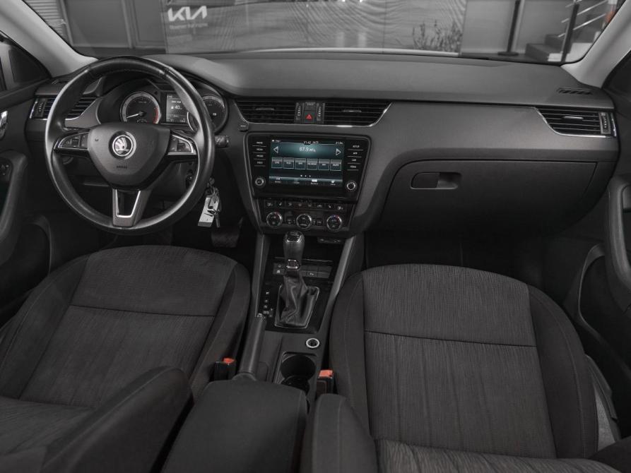 Skoda Octavia III (A7) Рестайлинг Москва  - изображение 9