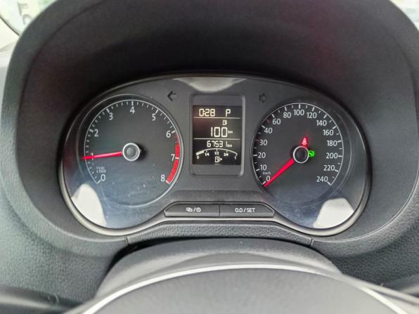 Volkswagen Polo V Рестайлинг с пробегом 2016 года, цена 1 149 995 рублей, 67509 км, седан, Автокод Объявления