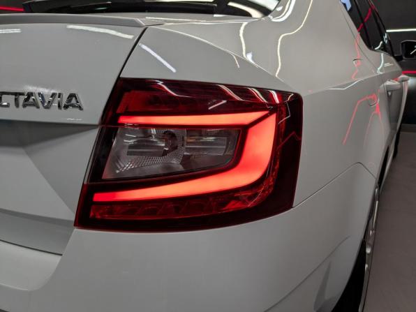 Skoda Octavia III (A7) Рестайлинг с пробегом 2020 года, цена 2 299 000 рублей, 101504 км, лифтбек, Автокод Объявления