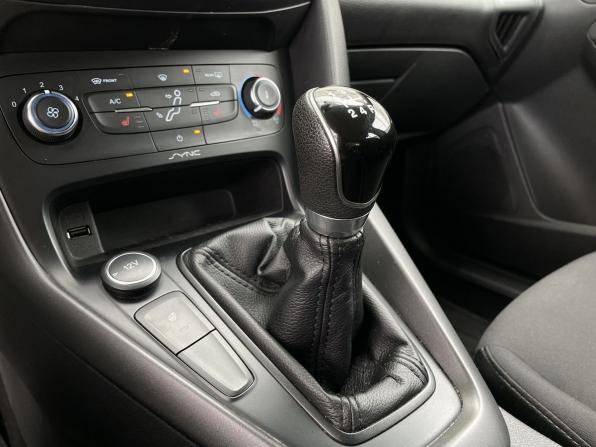 Ford Focus III Рестайлинг с пробегом 2017 года, цена 1 350 000 рублей, 78249 км, хэтчбек, Автокод Объявления