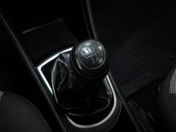 Hyundai Solaris I с пробегом 2013 года, цена 794 000 рублей, 181998 км, седан, Автокод Объявления