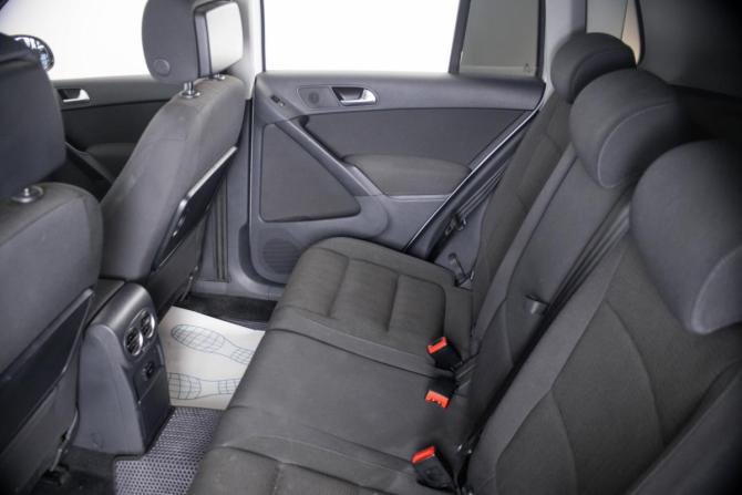 Volkswagen Tiguan I Рестайлинг с пробегом 2015 года, цена 1 749 000 рублей, 134265 км, внедорожник, Автокод Объявления