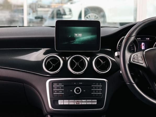 Mercedes-Benz CLA I (C117 X117) Рестайлинг с пробегом 2018 года, цена 2 415 000 рублей, 21910 км, универсал, Автокод Объявления