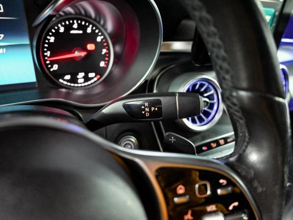 Mercedes-Benz C-Класс IV (W205) Рестайлинг с пробегом 2019 года, цена 2 700 000 рублей, 132960 км, седан, Автокод Объявления