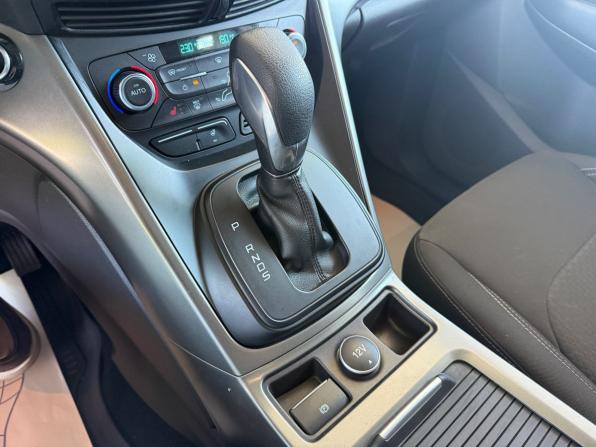 Ford Kuga II Рестайлинг с пробегом 2018 года, цена 1 678 000 рублей, 124350 км, внедорожник, Автокод Объявления