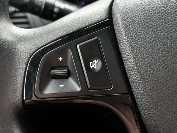 Hyundai Solaris I с пробегом 2012 года, цена 830 000 рублей, 165738 км, седан, Автокод Объявления