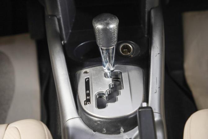 Mitsubishi Outlander II с пробегом 2008 года, цена 999 000 рублей, 205000 км, внедорожник, Автокод Объявления