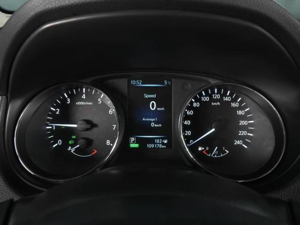 Nissan Qashqai II с пробегом 2016 года, цена 1 569 000 рублей, 109178 км, внедорожник, Автокод Объявления
