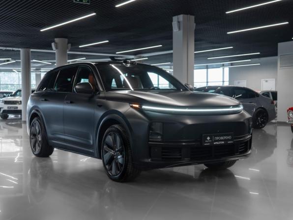 Li Auto (Lixiang) L7 I с пробегом 2023 года, цена 6 290 000 рублей, 35375 км, внедорожник, Автокод Объявления