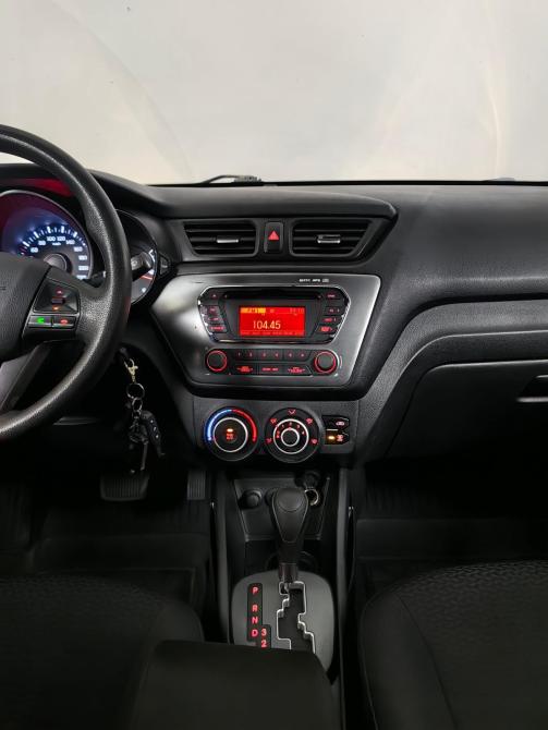 Kia Rio III Москва  - изображение 12