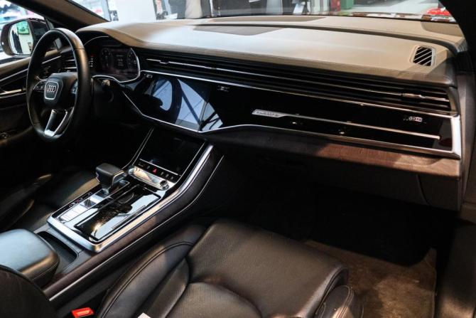 Audi Q8 I (4M) с пробегом 2019 года, цена 7 700 000 рублей, 62528 км, внедорожник, Автокод Объявления