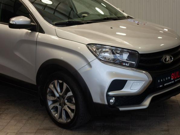Lada (ВАЗ) XRAY I с пробегом 2018 года, цена 995 000 рублей, 77441 км, хэтчбек, Автокод Объявления