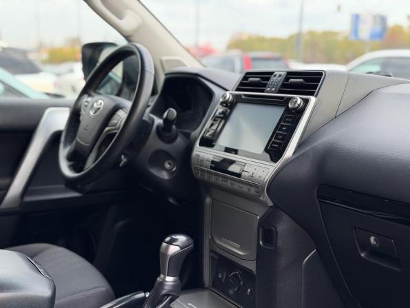 Toyota Land Cruiser Prado 150 Series Рестайлинг 2 с пробегом 2018 года, цена 4 400 000 рублей, 121545 км, внедорожник, Автокод Объявления