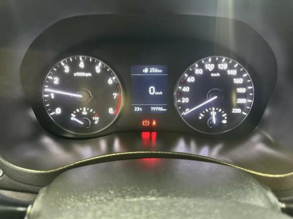 Hyundai Solaris II с пробегом 2017 года, цена 1 155 762 рубля, 80000 км, седан, Автокод Объявления