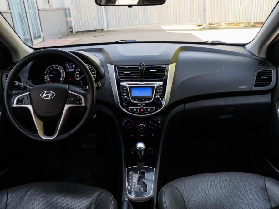 Hyundai Solaris I Москва  - изображение 10
