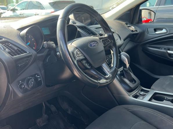 Ford Kuga II Рестайлинг с пробегом 2017 года, цена 1 690 000 рублей, 140057 км, внедорожник, Автокод Объявления