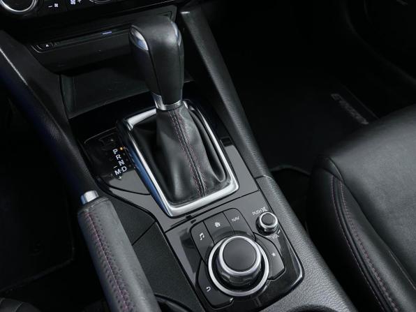 Mazda 3 III (BM) Рестайлинг с пробегом 2016 года, цена 1 197 000 рублей, 133591 км, хэтчбек, Автокод Объявления