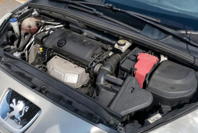 Peugeot 308 I с пробегом 2009 года, цена 260 000 рублей, 216809 км, хэтчбек, Автокод Объявления