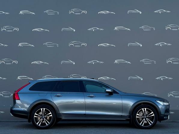 Volvo V90 Cross Country I с пробегом 2019 года, цена 3 247 800 рублей, 212193 км, универсал, Автокод Объявления