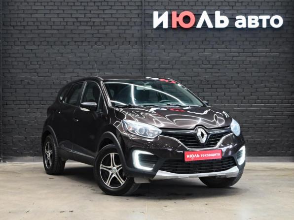Renault Kaptur I с пробегом 2018 года, цена 1 280 000 рублей, 224645 км, внедорожник, Автокод Объявления