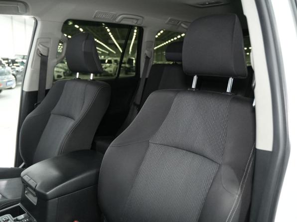 Toyota Land Cruiser Prado 150 Series Рестайлинг 2 с пробегом 2018 года, цена 4 800 000 рублей, 75000 км, внедорожник, Автокод Объявления