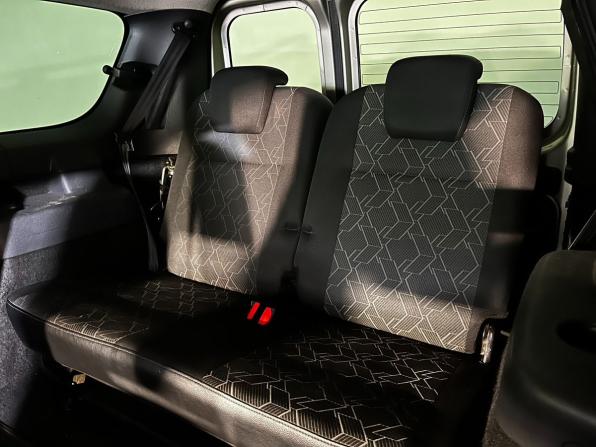 Lada (ВАЗ) Largus I с пробегом 2020 года, цена 1 049 900 рублей, 105300 км, универсал, Автокод Объявления