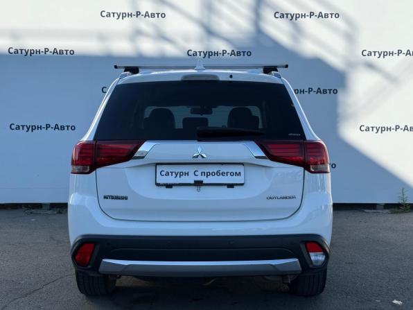 Mitsubishi Outlander III Рестайлинг 2 с пробегом 2017 года, цена 1 790 000 рублей, 154000 км, внедорожник, Автокод Объявления