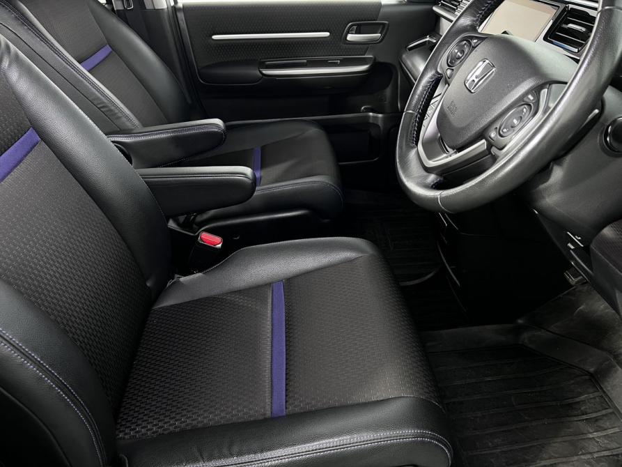 Honda Stepwgn V Рестайлинг Калининград  - изображение 14