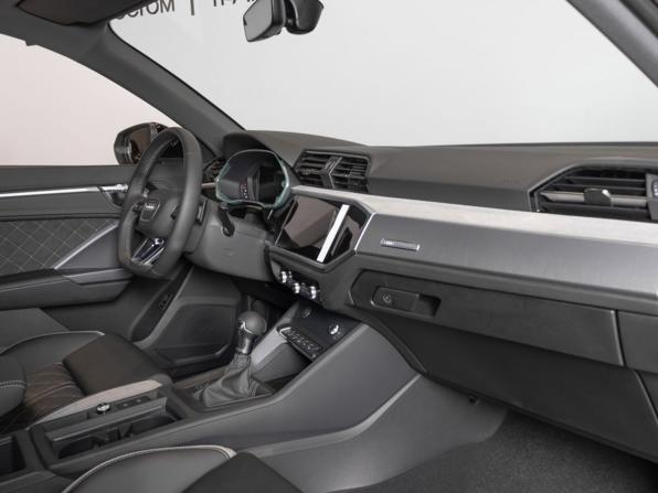 Audi Q3 II (F3) с пробегом 2026 года, цена 3 900 000 рублей, 41 км, внедорожник, Автокод Объявления