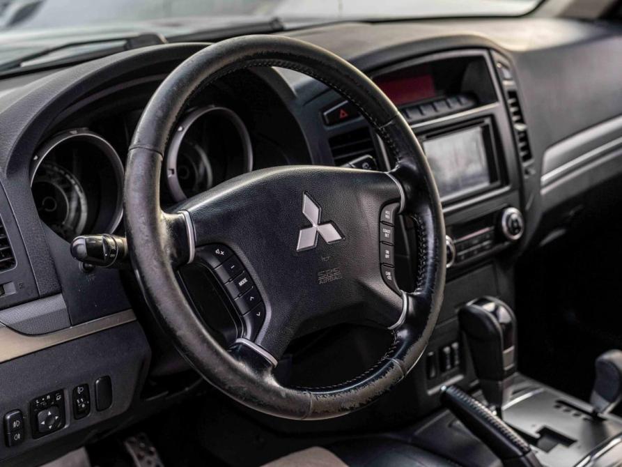 Mitsubishi Pajero IV Рестайлинг 1 Санкт-Петербург  - изображение 6