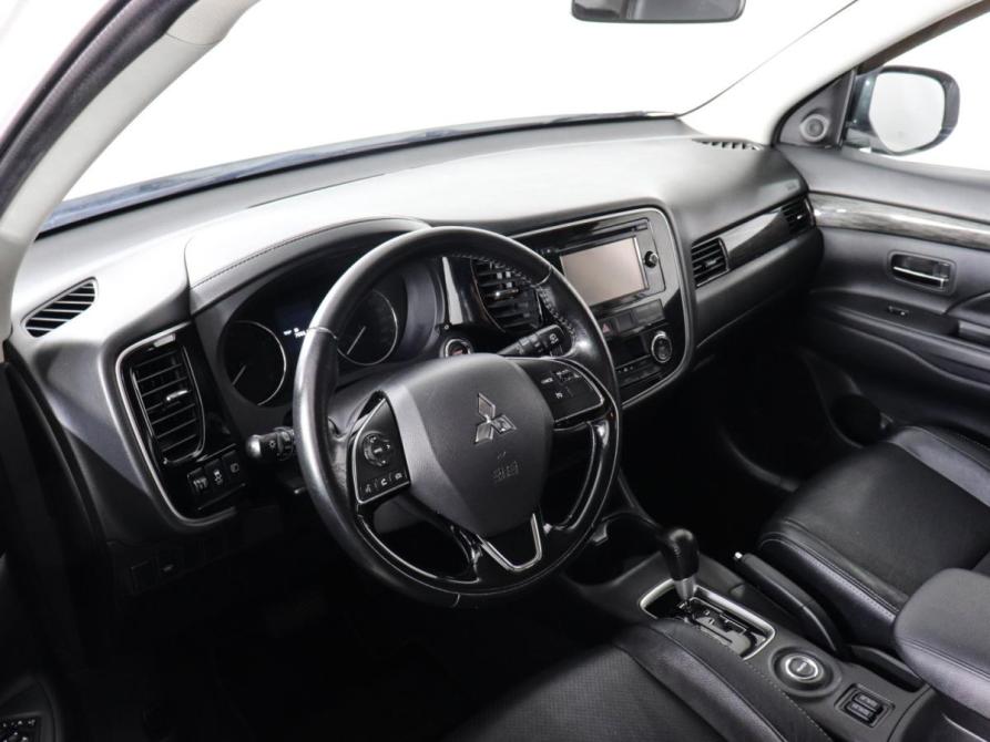 Mitsubishi Outlander III Рестайлинг 2 Химки  - изображение 10