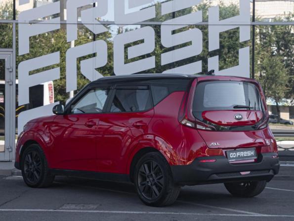 Kia Soul III с пробегом 2021 года, цена 1 670 000 рублей, 238223 км, хэтчбек, Автокод Объявления