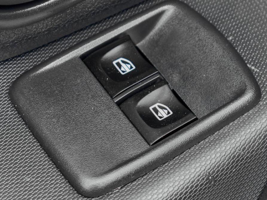 Renault Logan II Екатеринбург  - изображение 20